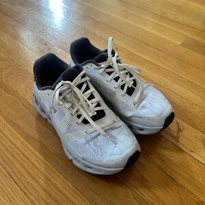 On Running Cloudtec Sneakers